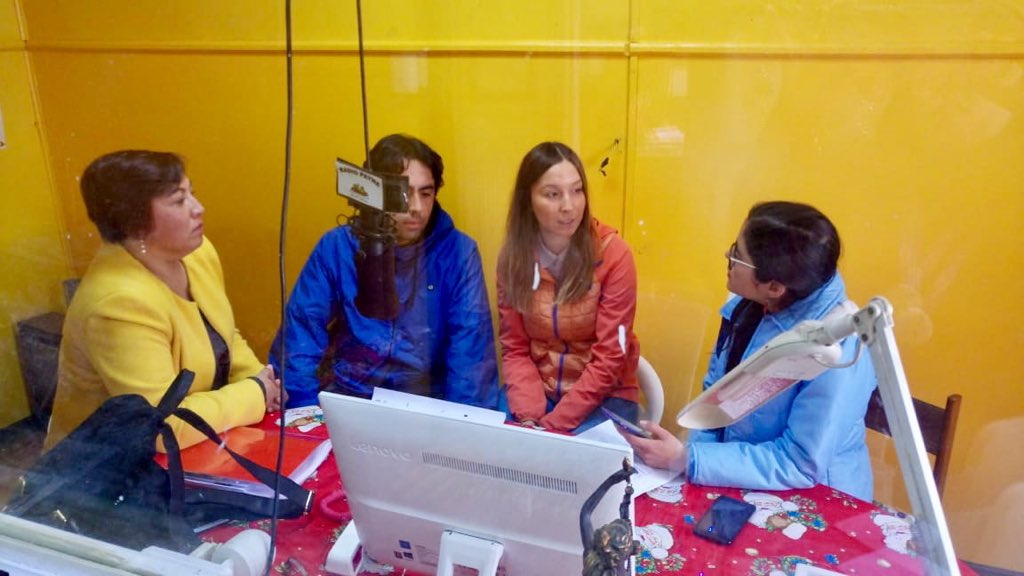 📣📣Profesionales <a href="/SaludMagallanes/">Salud Magallanes</a> <a href="/HCMagallanes/">Hospital Clínico de Magallanes</a> y 🏥 Dr Augusto Essmann a través de radios <a href="/faraonica/">Faraonica_Fm_105.7</a> y #RadioPayne invitan a comunidad migrante #PuertoNatales a participar de #ConversatorioSaludYMigrantes a realizar HOY a las 19.30 horas en auditorio del establecimiento 📣📣