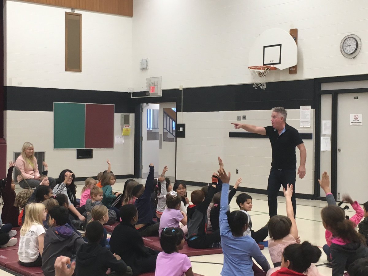 Blessed Sacrament tweet media