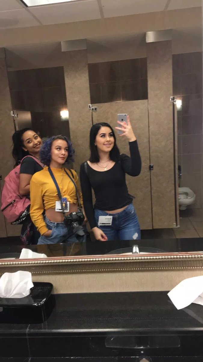 Eastlake HS Yearbook tweet media
