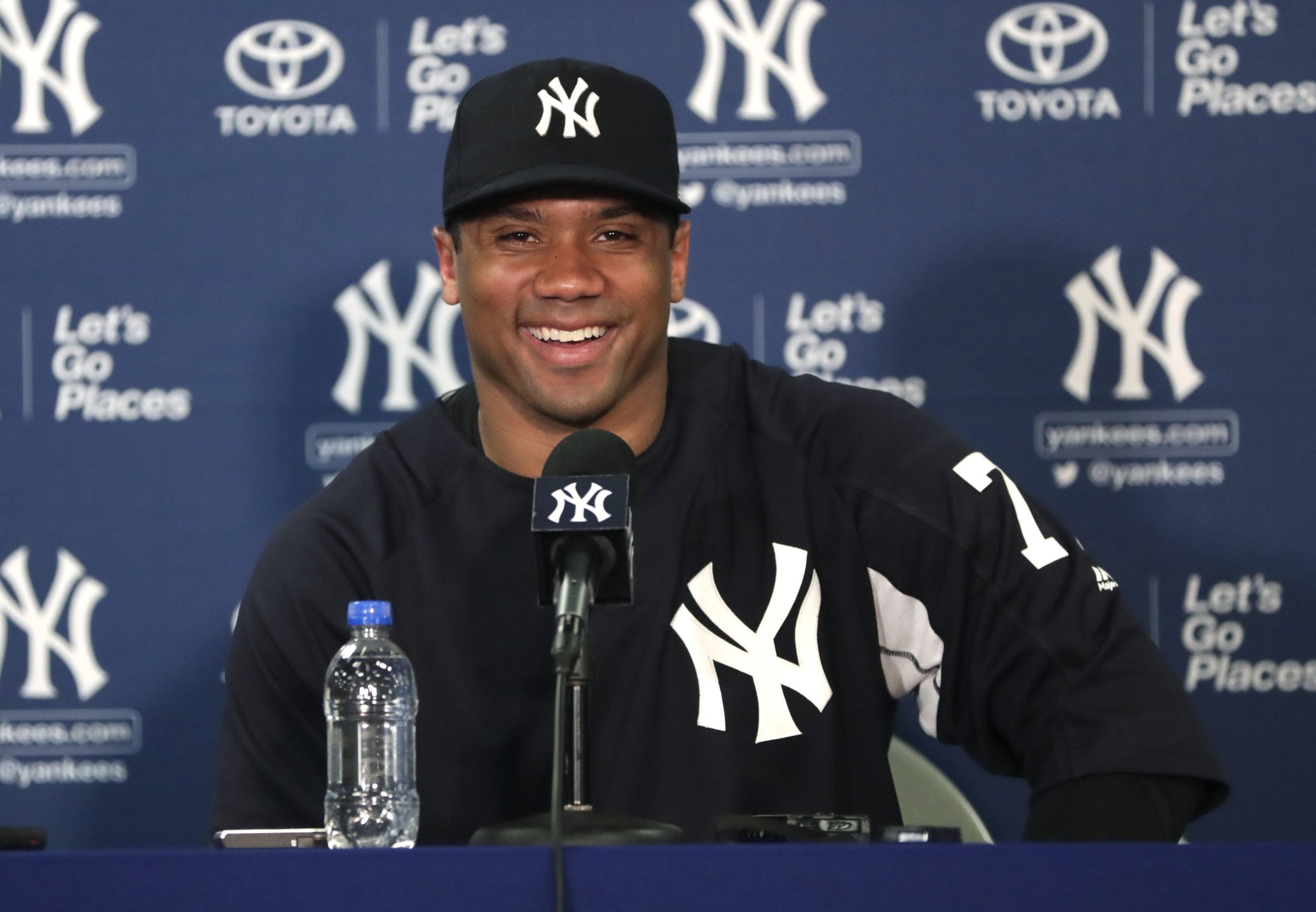 Happy 30th birthday to Yankees legend Russell Wilson. 