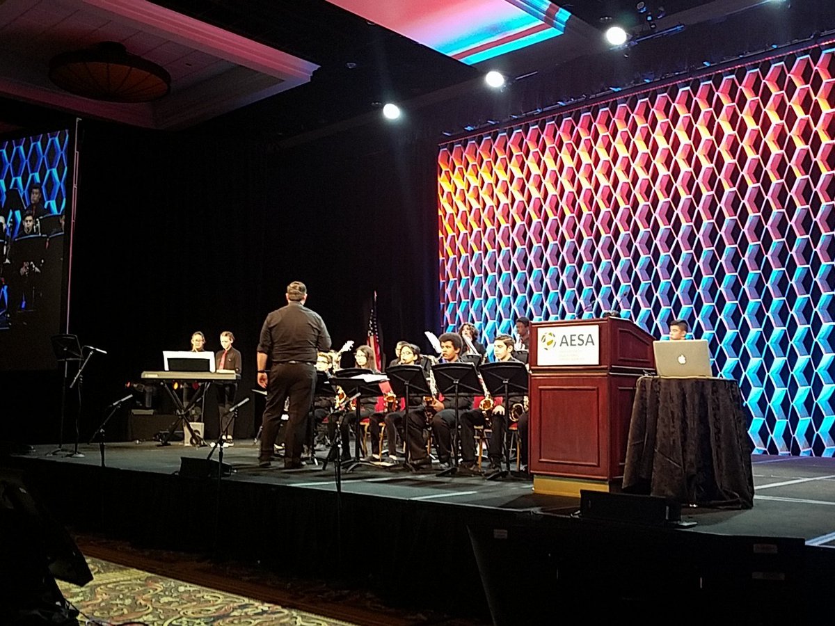 Kicking off <a href="/aesa/">Armenian Engineers & Scientists of America</a>'s annual conference with great music!