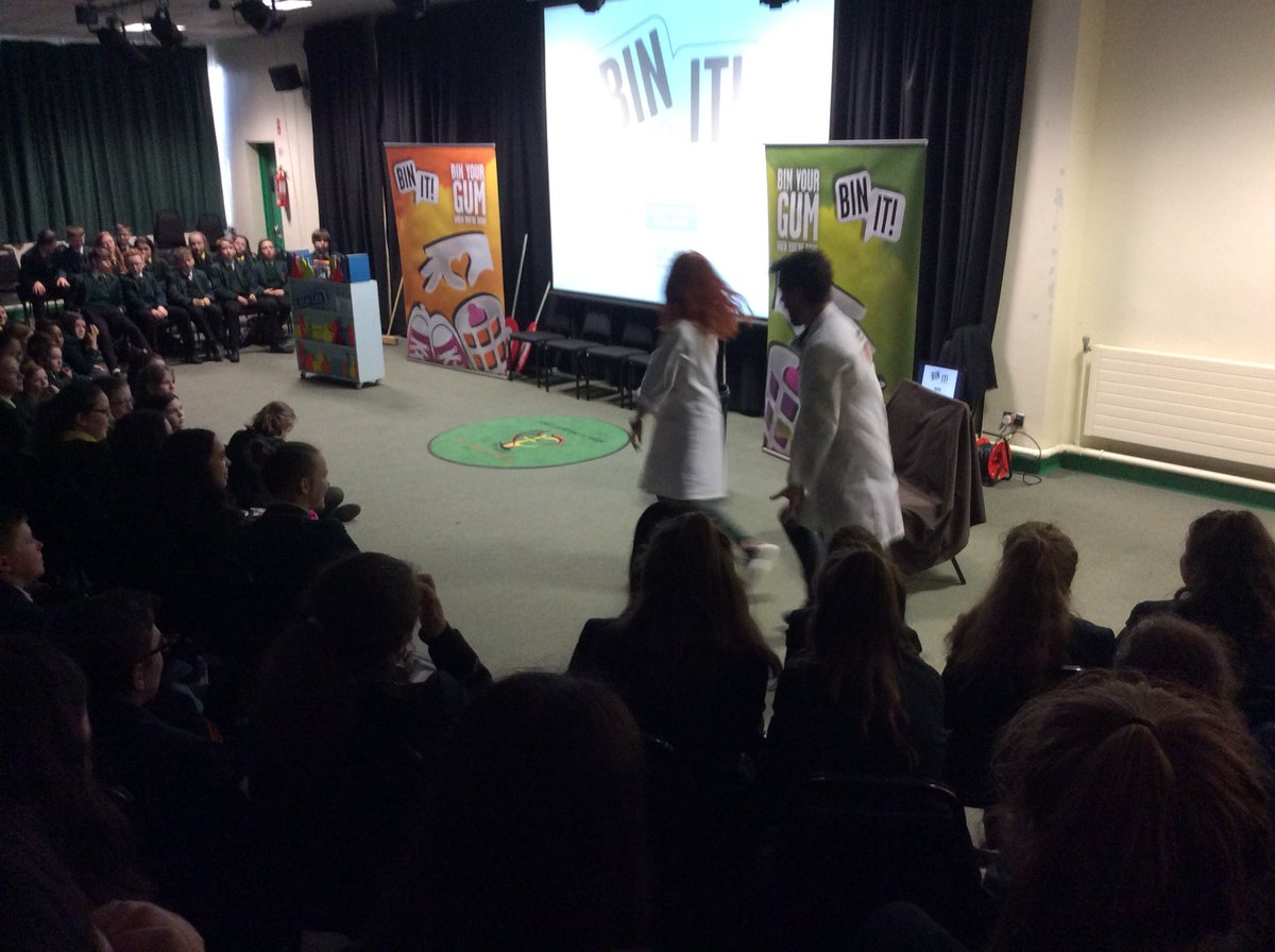 stcatsgeog's tweet image. Waste prevention workshop was a great success today #wrigleys #values #ecowarriors #Year9 🌍 Special thanks to @JustinMcNu1ty @cathalboylansf @thomasohanlon for attending the event @stcatherines247 #ArmaghCity