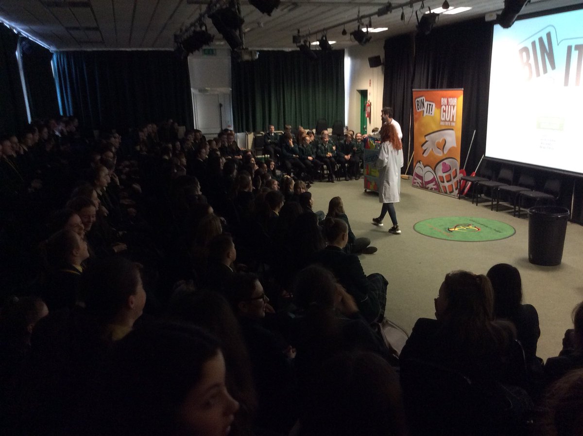 stcatsgeog's tweet image. Waste prevention workshop was a great success today #wrigleys #values #ecowarriors #Year9 🌍 Special thanks to @JustinMcNu1ty @cathalboylansf @thomasohanlon for attending the event @stcatherines247 #ArmaghCity