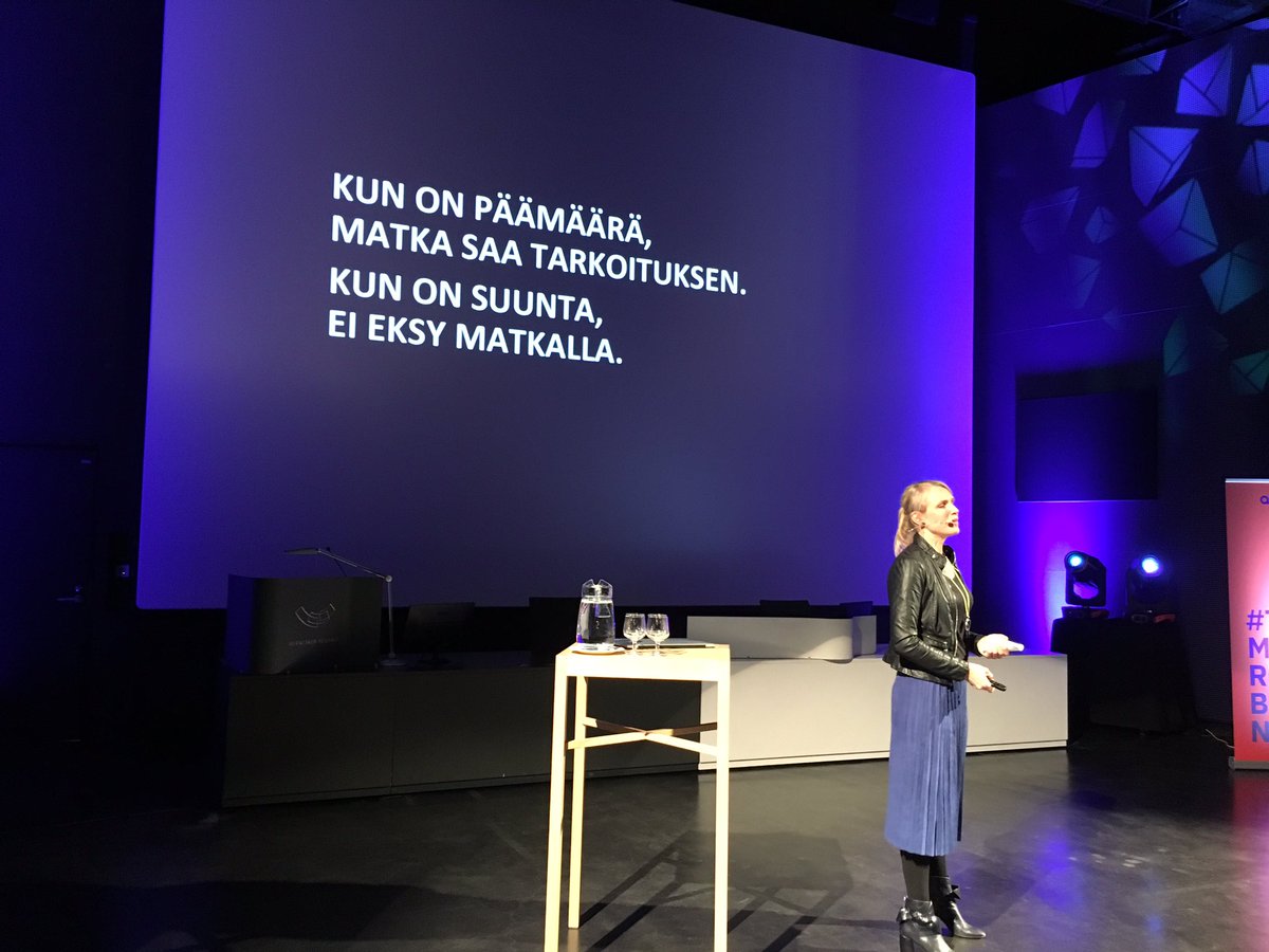 ’<a href="/kauppi_minna/">Minna Kauppi</a> valotti urheilijauransa menestystekijöitä: ”Kun on yhteinen päämäärä, puhalletaan automaattisesti yhteen hiileen, vaikka ei kavereita oltaiskaan.” Toimii myös työelämässä. @AvidlyFI Inspiration Day. #tomorrowbound #avidlyagency