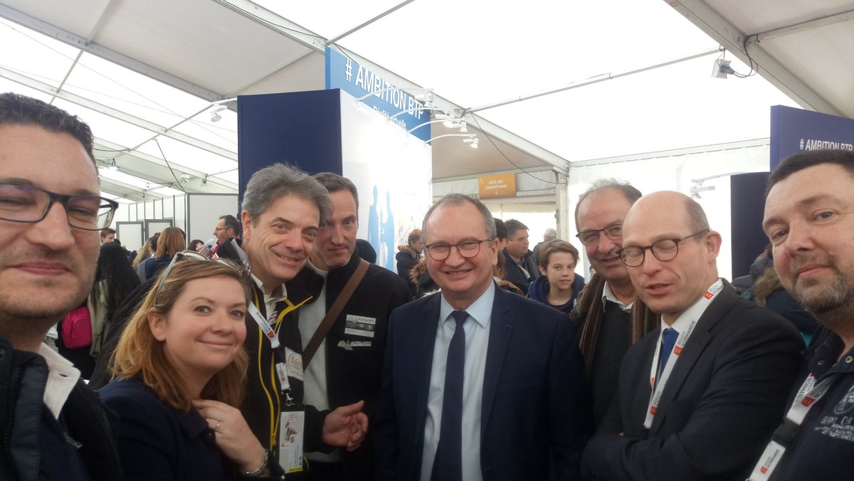 BehagueRenaud's tweet photo. Entretien avec #jacqueschanut et les jeunes dirigeants ffb #OlympiadesDesMétiers #FFB https://t.co/6k90D4Yely