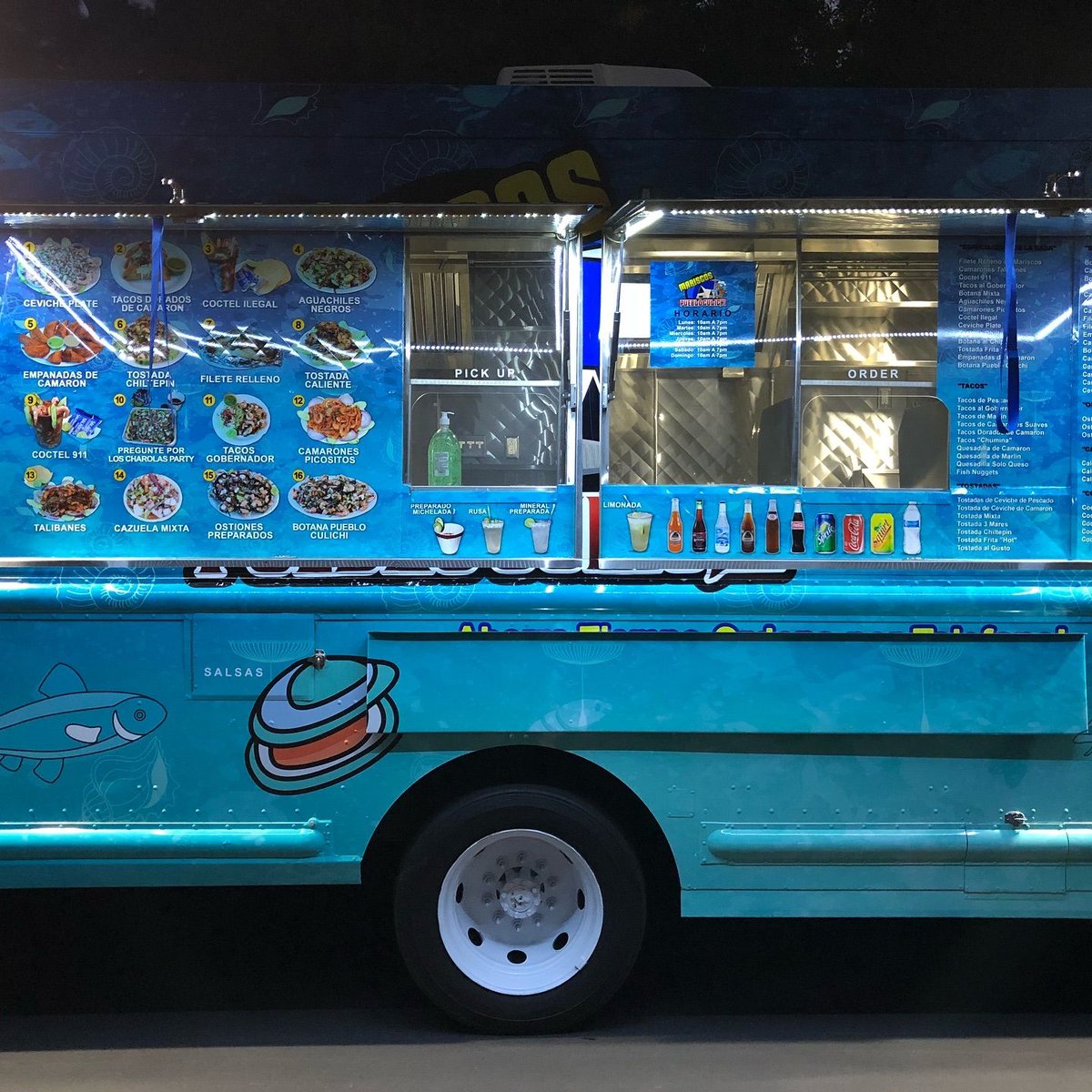 Gatorwraps's tweet photo. Full Wrap on #foodtruck for Marisco Culichi #gatorwraps #3m #graphicdesign https://t.co/x0cUY3DdB8
