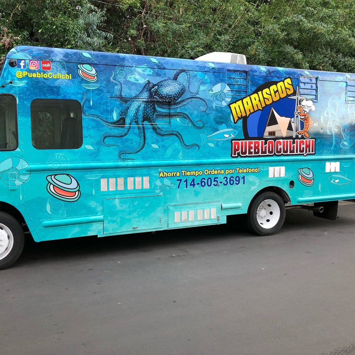 Gatorwraps's tweet photo. Full Wrap on #foodtruck for Marisco Culichi #gatorwraps #3m #graphicdesign https://t.co/x0cUY3DdB8