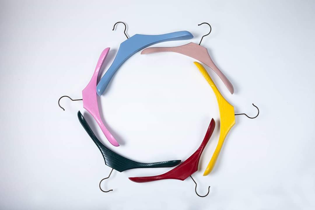 TSuMisura's tweet photo. Pop Art inspiration for a production where creativity has no limits and color is the heart of development.
The restyled classic model becomes super trendy in the boutique of a great Italian fashion brand in the world. Guess who ...!?
#ToscaniniOfficial #ToscaniniFashion #fashion https://t.co/r8UvPmJQtY