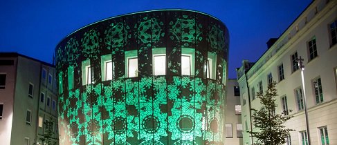 uu_uhgs's tweet photo. The Hugo Valentin Centre is accepting applications for its Master's Program in Holocaust and Genocide Studies.  *Deadline: Jan. 15, 2019.*  
To hear students relate their impressions of the program:  https://t.co/p1ilVAmwAt
For details and how to apply: https://t.co/ox9y1p2PuY https://t.co/L8iNnuZ3F6