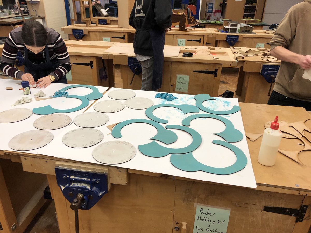 YeElevate's tweet photo. The team are putting in an early evening shift on clock production.

Preparations are being made for the trade fair on Saturday at the Galleria, NOT LONG NOW!

Expecting to have the first batch of clocks finished by tonight. Things are looking good! 

#YoungEnterprise https://t.co/O40Ivhgw5G