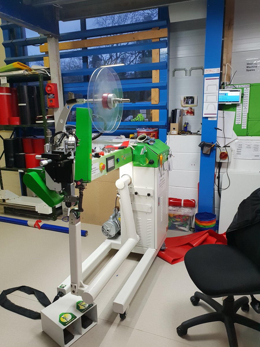 The Welder can have a well earned rest over the weekend. Really productive week again. Christmas Santa's are scattered over the UK this weekend. If you spot one send us a picture 🎅