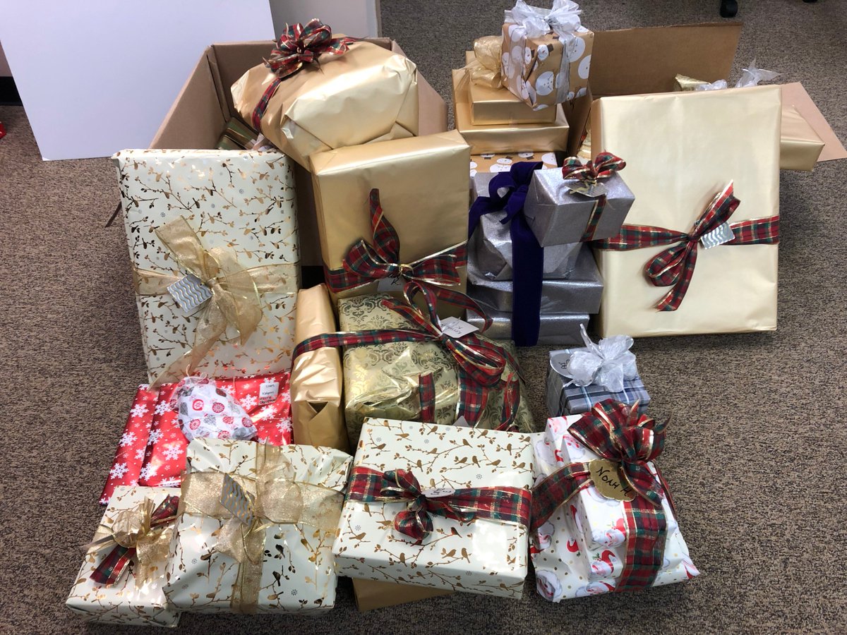 officialmatio's tweet photo. Grateful for support received throughout the year!

Thanks @Impact100_MI_OC Support The Cause, @Charlotteswings and Mejishi Martial Arts. Beautiful gifts were donated and volunteers helped wrap presents for our annual KKC kid's Holiday Party.

#ChildhoodCancer  #holidaygiving https://t.co/QDwDac0JGh