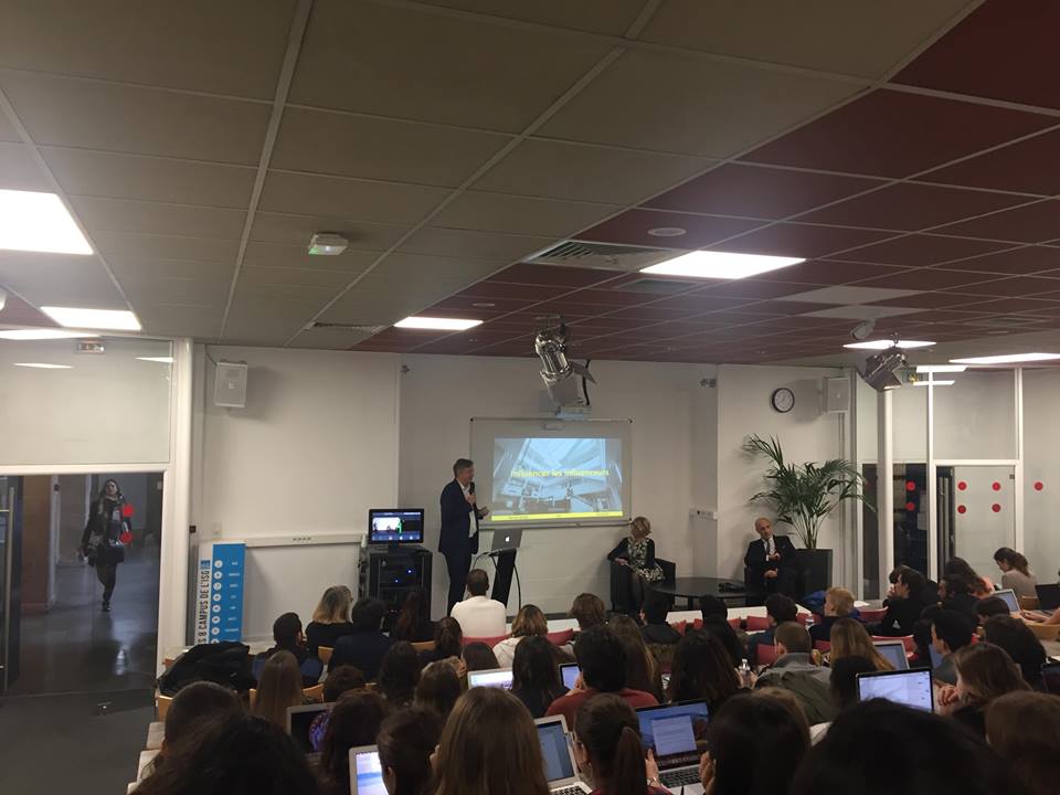 Groupe_IONIS's tweet photo. L'@ISG_PBMparis a eu le plaisir d'accueillir aujourd'hui @nicolasbordas dans le cadre de la conférence intitulée « Comment influencer les influenceurs ? » Un mot d'ordre pour les étudiants : #ThinkShareable ! https://t.co/LEuzNv7tCk