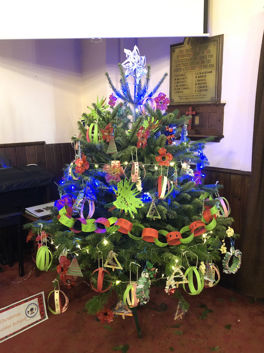 Ashbrook Jun School On Twitter Our Tremendous Tree At The