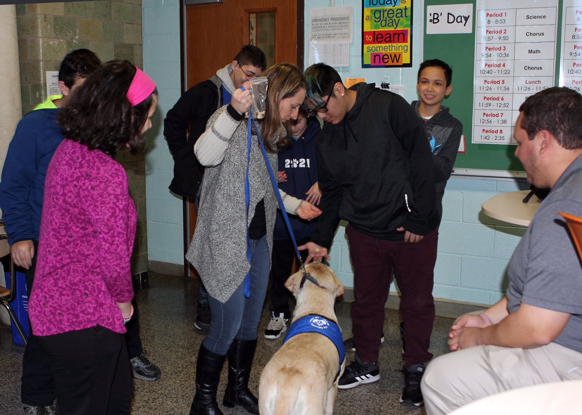 FoundationsSMS's tweet photo. We had a visitor!!  Maisie the Therapy Dog stopped by to say Hi to everyone!  So much fun!

Animals really convey a sense of calm and joyful feelings for the students.  #EmotionalIntelligence #YaleEI #SuffernMiddleSchool https://t.co/iCKS8NTpCq