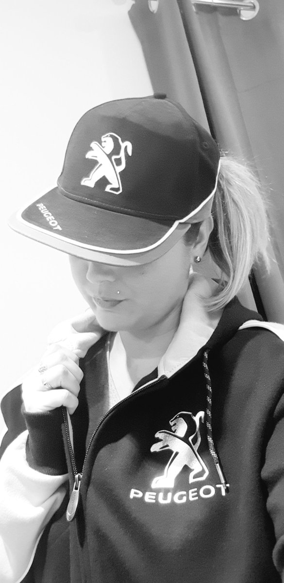 Mandyzik1 tweet picture