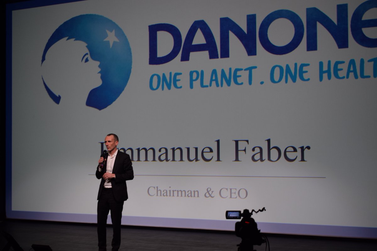 sbcFoodTech's tweet image. Almost a year ago, we announced our partnership with @Danone at our Demo Day in Rome. And today, we are honored to be here in Paris hosting @EmmanuelFaber at our #sbcDemoDay. Working side-by-side, we have accomplished a lot and we are ready to revolutionize the food together!