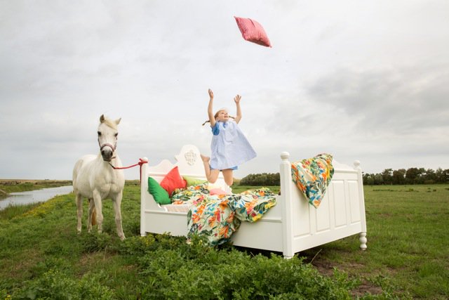 Opsetims's tweet photo. Nieuwe  foto shoot voor de nieuw catalogie ,,,,fotos gemaakt in ons eigen oude vissers dorp Huisduinen ...op het strand , polder en Duinen https://t.co/IPJORrbRcd