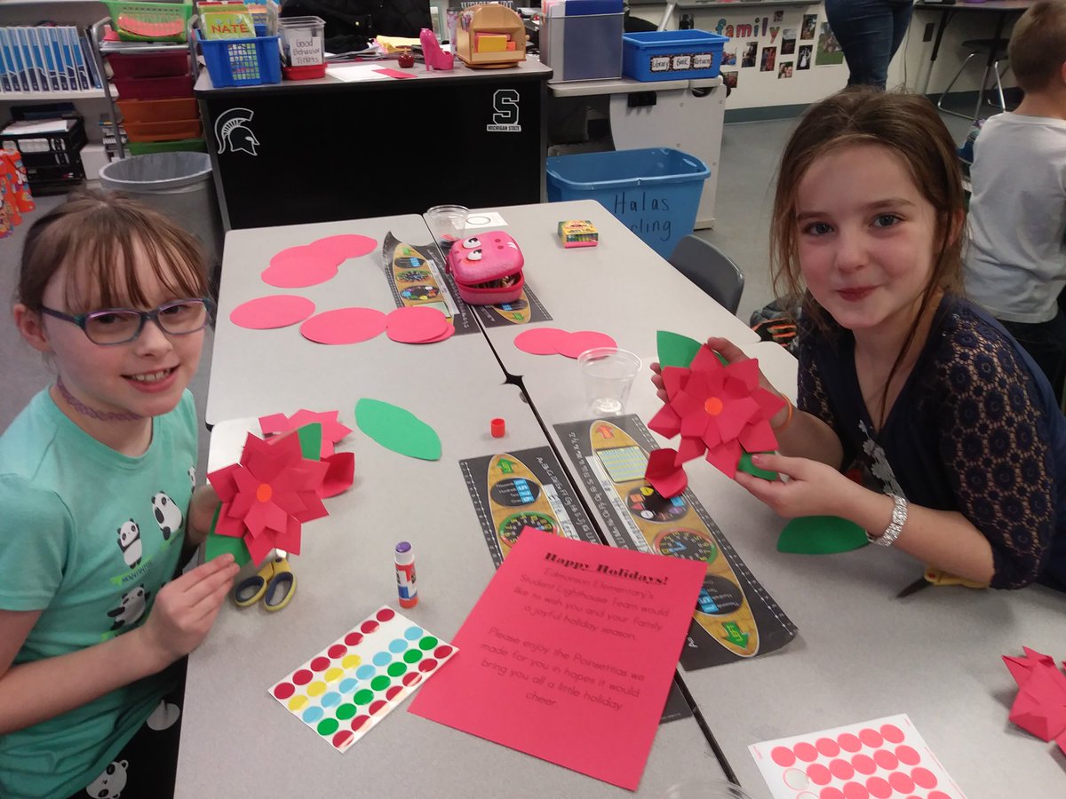 Edmonson Student Lighthouse is hard at work bringing a little holiday cheer to a local nursing home. #wearelamphere #EdmonsonLions