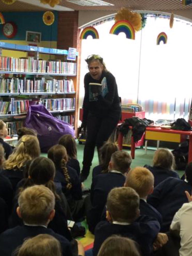 StAndrewsJunio1's tweet image. Thank you @TamsinCooke1 you were amazing today, full of energy! #burnhamlibrary #storytime