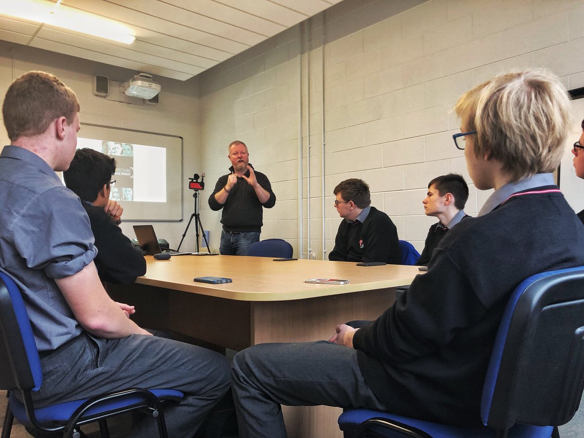 colaiste_choilm's tweet photo. Huge thanks to @GlenBMulcahy who gave our TY Mojo group their first day’s training in mobile journalism! This is part of the Department of Education’s School’s Excellent Fund Project  #Edmojo #DigitalSkills #21stcenturyskills #21stcenturylearning #Mojo #MobileJournalism https://t.co/MPpcFvdwhm
