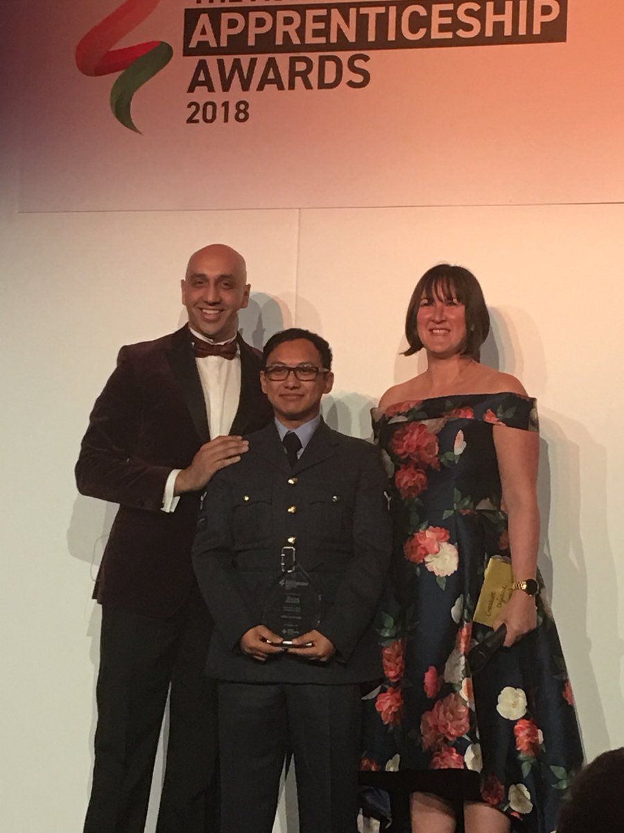 A winner! Niraj Gurung of <a href="/RoyalAirForce/">Royal Air Force</a> as the Creative &amp; Digital Apprentice of the Year at the #AsianAppAwards