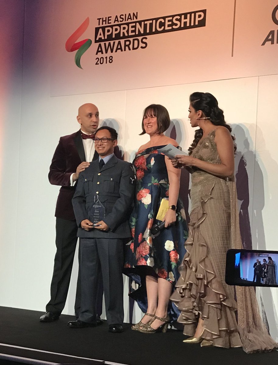 Niraj Gurung <a href="/RoyalAirForce/">Royal Air Force</a> wins the Creative and Digital @asianappawards #NoOrdinaryjob Congratulations Niraj