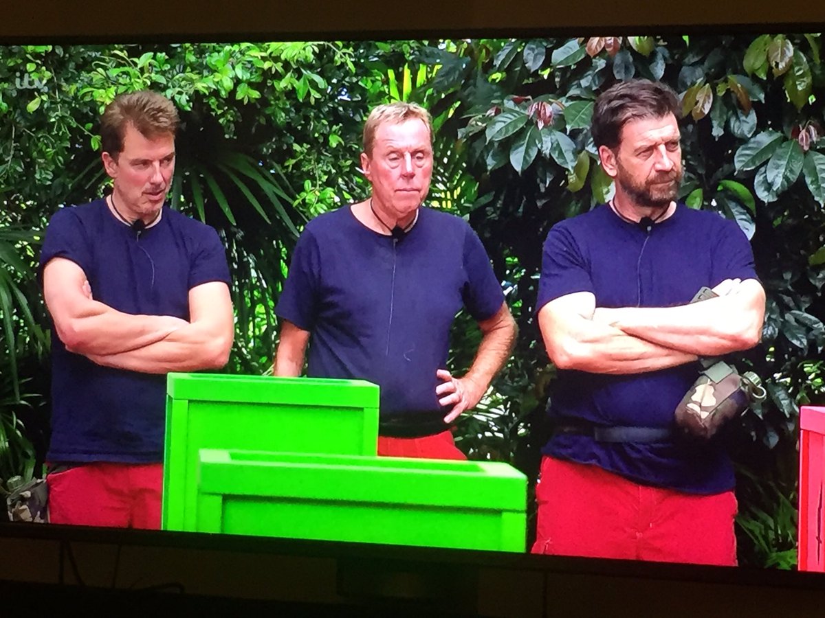 molliejones03's tweet photo. Thought this trio looked familiar #ImACeleb https://t.co/kpwsFWxaKA