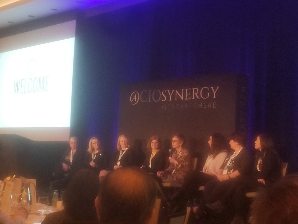 mschneiderONE's tweet photo. Very important and informative messages from the Women in Technology panel at #CIOvancouver @CIOsynergy  #Leadership #WIT #womenintech https://t.co/xzBVUWdE8Z