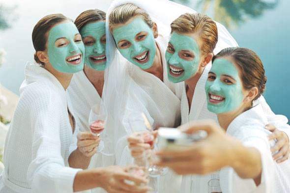 DeuxChic's tweet photo. Planning a special occasion or just getting together with friends?
Enjoy a relaxing Spa Party at Deux Chic! Book your party now!
Call: (604) 569-3502
.
.
.
#deuxchic #friends #partywithfriends #vancouverparty #vancouverbride #spaday https://t.co/1yhNwVTHjR