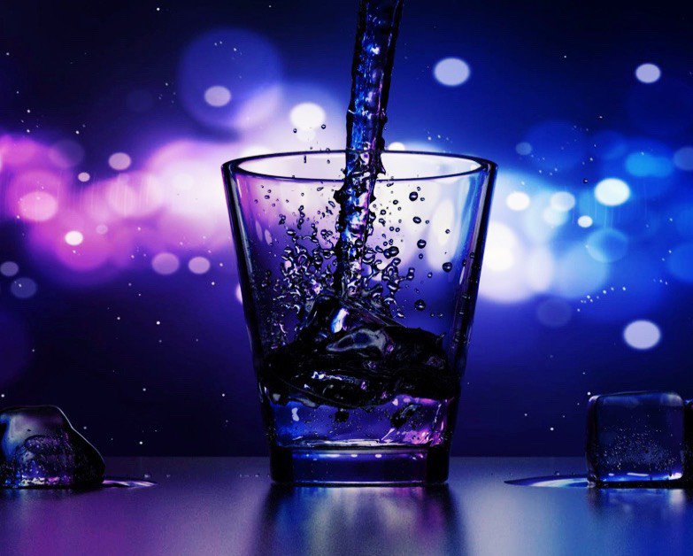 You miss 100% of the shots you don't take  😉🍾🎉
-
-
-
-
 #chicago #thebassment #cocktails#rivernorth #dance #nightlife #cheers#champagne #girlsnight #lounge #speakeasy#besttimes #city #fall #wine #Saturday#livemusic #music #travel #escape#destination