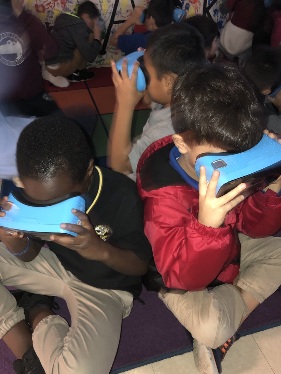 RuthLadybug's tweet image. Thanks @KellyJCarey for showing us the galaxy with VR glasses at EL Book Club! #azkstem