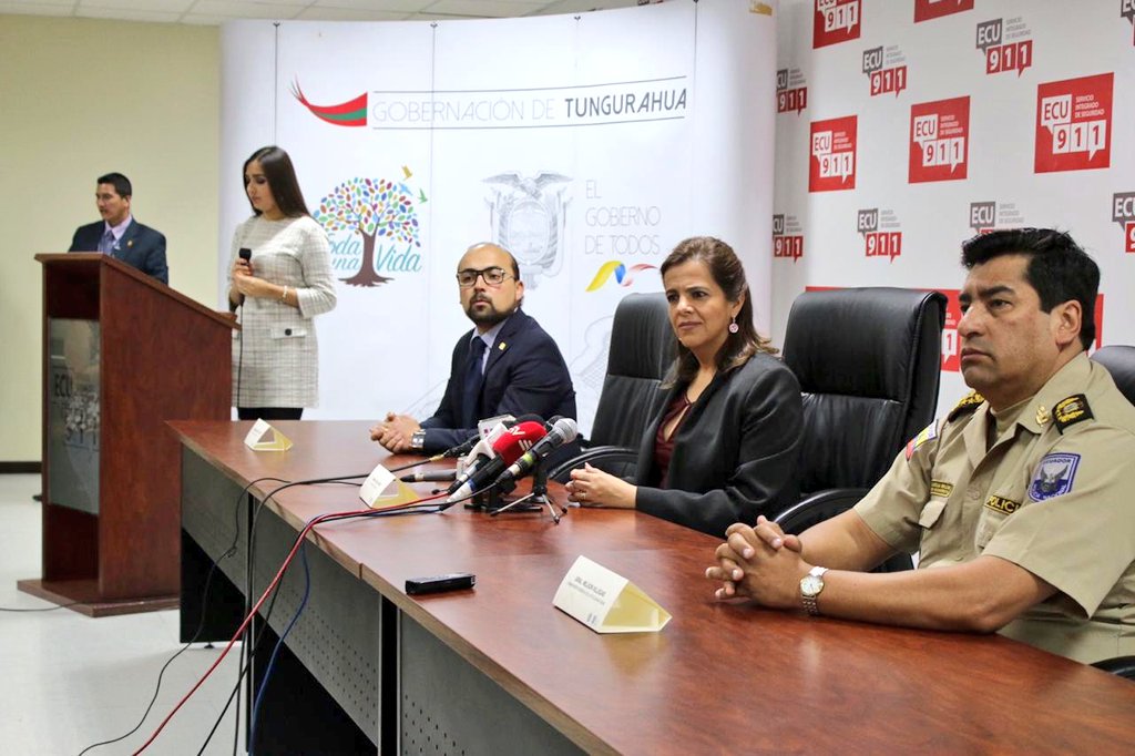 juandehowitth's tweet photo. Bienvenida a la Provincia más linda, querida Ministra @mariapaularomo Que grato contar con su presencia hoy en el Comité Provincial de Seguridad, @PoliciaEcuador Eje de seguridad #ModeloDeGestión https://t.co/JSUSSxicbp