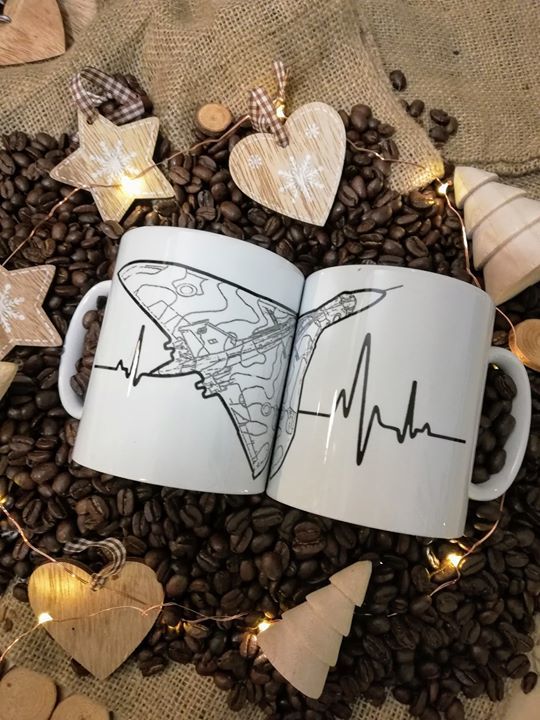 Our exclusive Vulcan Heartbeat mug is one HOWWWL of a Christmas stocking filler for your Vulcan loving friends, family or Secret Santa colleagues!! ift.tt/2bj6e8n