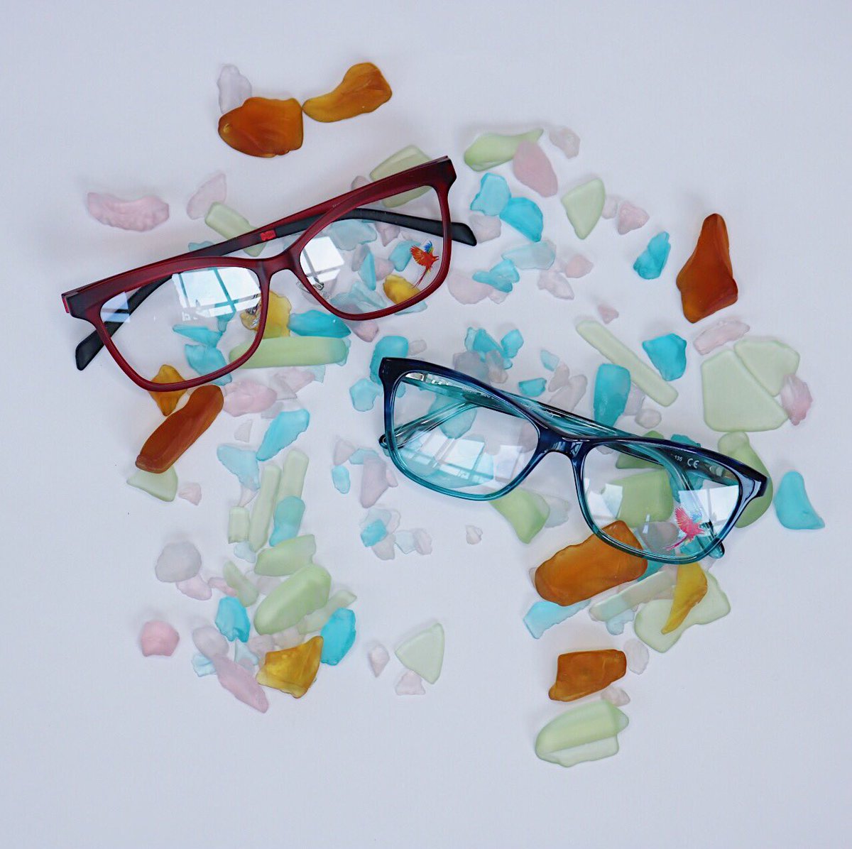 LaFolletteEye's tweet photo. Brighten up a gloomy day with a colorful pair of frames! We love a pop of color, especially these Maui Jim glasses. Stop by to check out our entire line of @officialmauijim π
.
.
.
#ClearlyLEC #OfficialMauiJim #MauiJim #glasses #frames https://t.co/qZvFqg6IWr