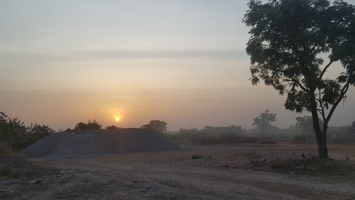 Magnifique coucher du soleil à  #Franwalia. #Sunset  #Siguiri  #roadtrip  #HauteGuinée