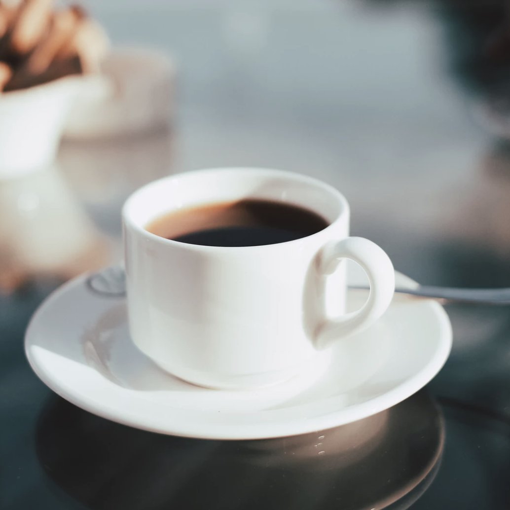 Cafedirect's tweet photo. #CafedirectHandpicked is the perfect gift for the loved one in your life who just can't get enough #coffee. Pick from a 3 month, 6 month or 12 month subscription & personalise to them https://t.co/vKbtkxaDZu https://t.co/HswwjKyz2R