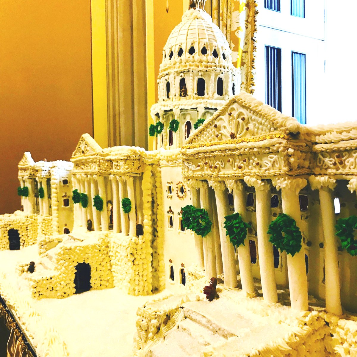 sodexoUSA's tweet photo. This massive 6.5 foot #GingerbreadCapitol is a delightful expression of our team's joy and creativity and took the team at the United States House of Representatives 125 hours to complete! It will be on display on the 1st floor of the @uscapitol until Jan. 1. #SodexoLoveOfFood https://t.co/Yh2ZLSLSZT