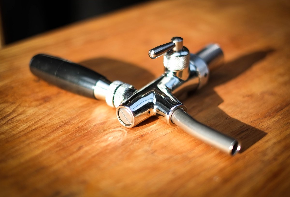 Outland_Brewery's tweet image. Outland Services.
NEW! We now propose draft system installations. Work with stainless, work with technique, work with precision. Stay free, no contract. Contact us.

#CraftBeer #DraftSystem #OnTap #Services