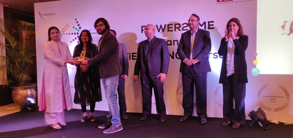 power2sme's tweet photo. #Vyorius gets the "Jury's Choice" award for manufacturing hybrid drones that provide a light weight compact and a user friendly delivery drone that can be modified as per its application.
#spiritofmanufacturingawards2018 #Juryschoice https://t.co/tT9metiNMG