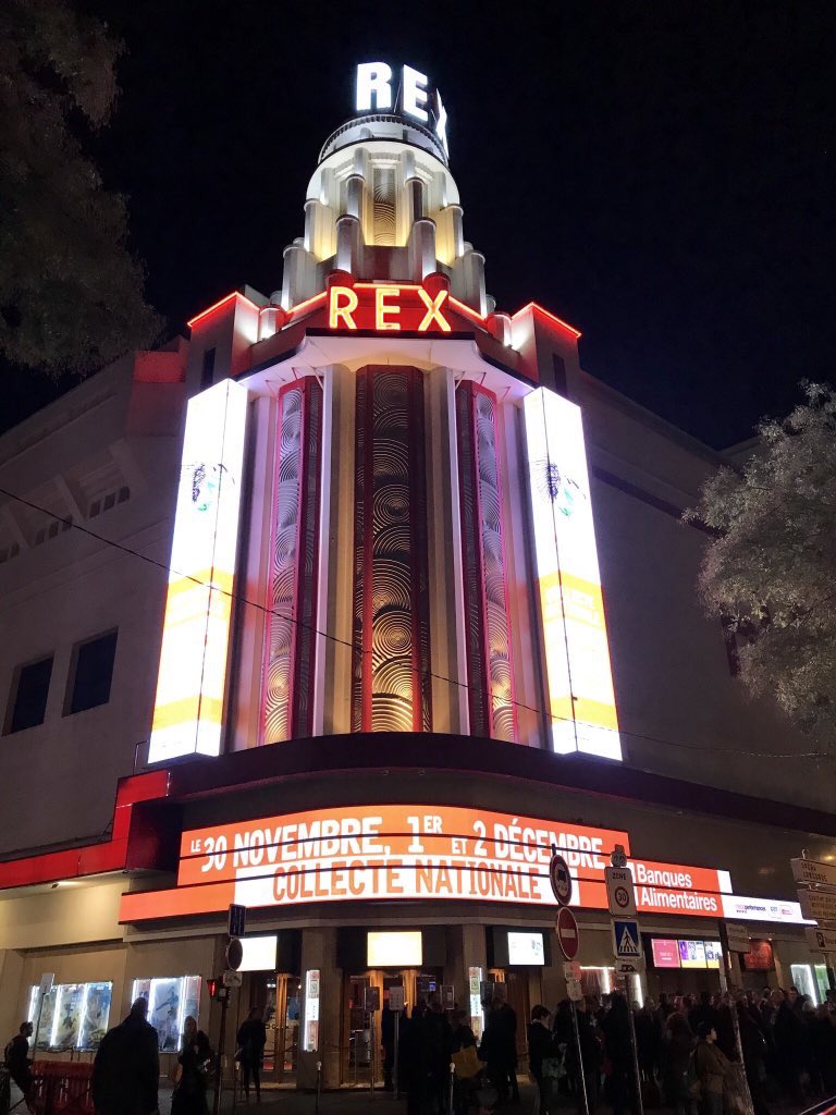 Le Grand Rex aux couleurs de la Collecte des <a href="/BanquesAlim/">Banques Alimentaires</a> merci à nos partenaires solidaires <a href="/GRDF/">GRDF</a> <a href="/mediaperforman/">Mediaperformances</a>