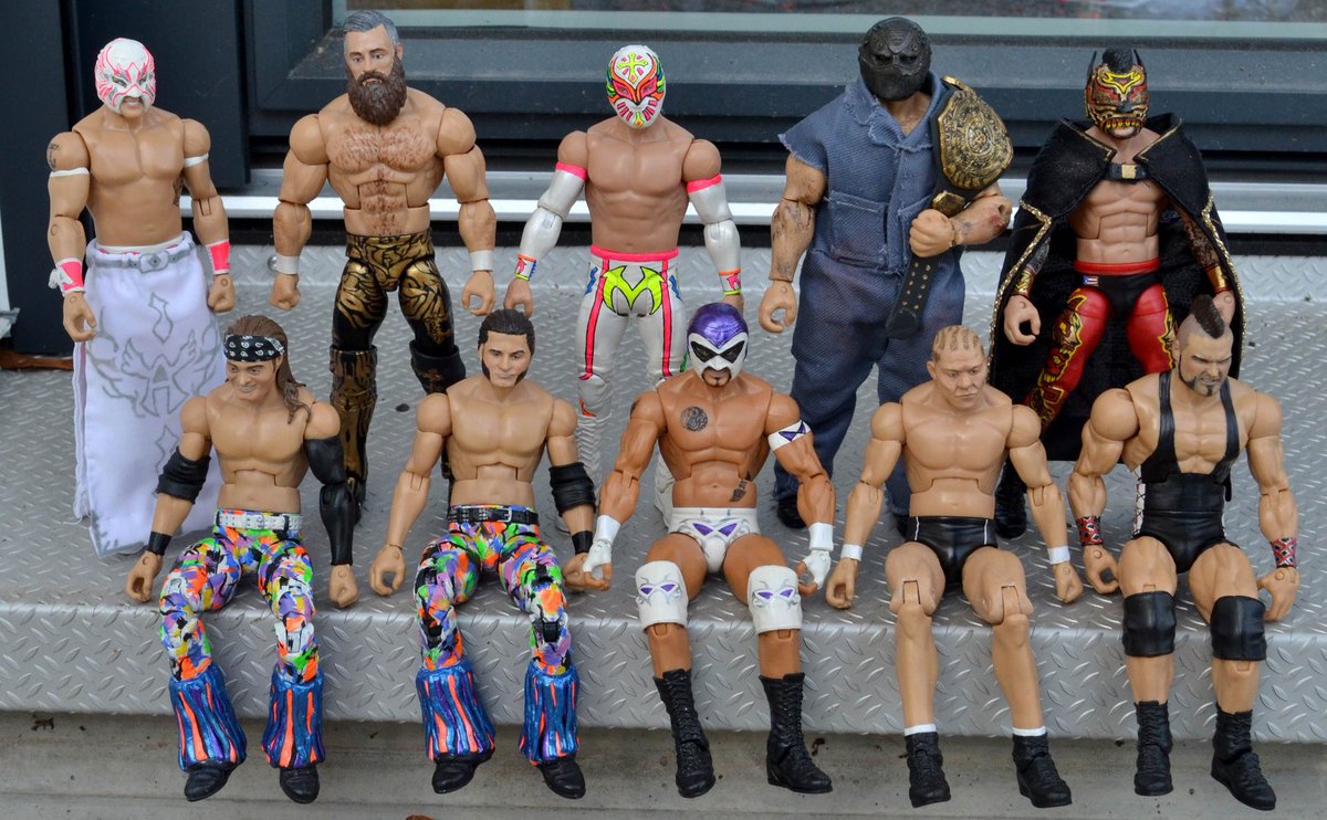 noam dar action figure