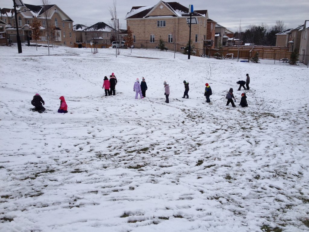 Rm111Gators's tweet photo. The Snowy Day was inspiration for our adventure to create patterns in the snow. We also worked on teamwork skills by making snowmen. https://t.co/u3LrG6ghUh