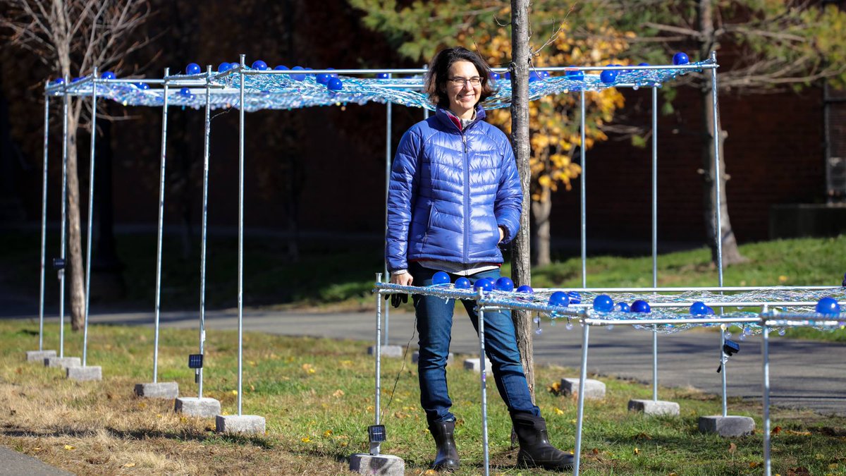 MASSCreative's tweet photo. A new art installation on the East Boston Greenway by artist/educator @CarolinaAragonV called #FutureWATERS or #AGUASfuturas “calls attention to climate change by demonstrating projected flood levels at the neighborhood park.” Learn more about the piece at https://t.co/ME1DbKOsFM https://t.co/1zDDdLe6En