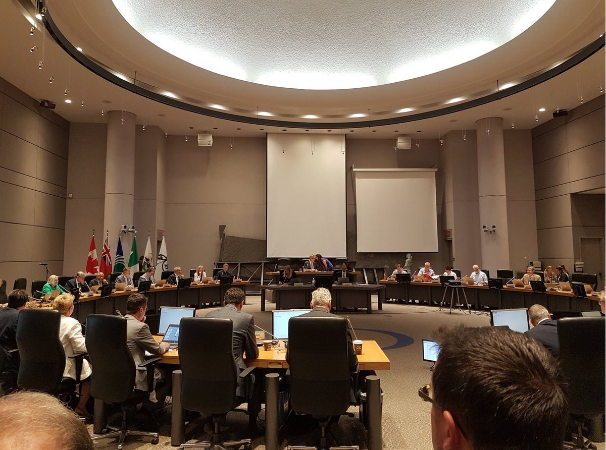 InnesWard's tweet image. Le mandat du Conseil 2018-2022 débute aujourd'hui. Les coordonées mises à jours de la Conseillère Laura Dudas seront disponible sur le site web de la Ville d'Ottawa ici: ottawa.ca/en/city-hall/m…