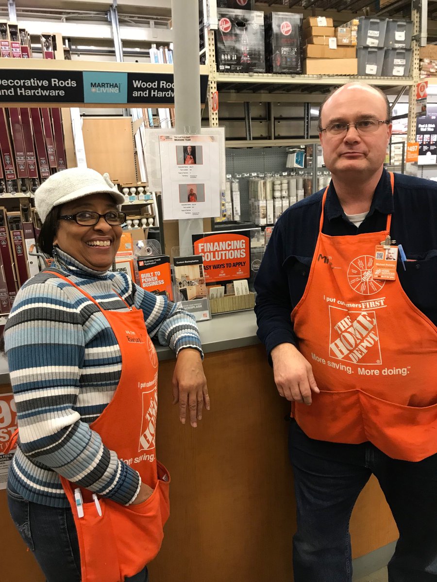Measure tech Mike Rohling with D23 associate in East Syracuse ST1236