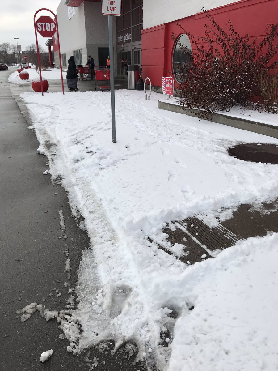 tonislimi's tweet photo. @Target you can do better. 11am Fridley, MN https://t.co/ABDV0WSUCT