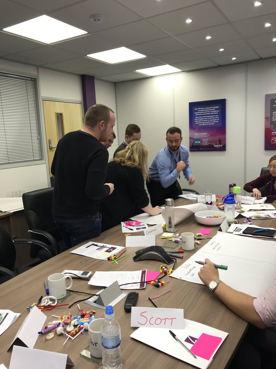 lisakitchen2806's tweet photo. Fab day today with this lovely team! Delivering advanced communication skills and email best practice . @LiveAndLearnLtd #communication #learning #trainingselfie https://t.co/D7zlocm099