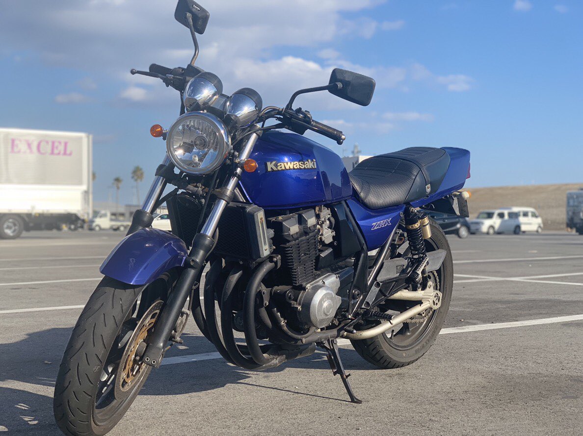 zzkkk9's tweet photo. zrx400売ります。福島から。
ほぼノーマル車両となります。
とても調子が良くきちんと整備されていた車両になります。走行に関して不具合はありません。詳細はdmお願いします。#バイク売ります #zrx #zrx400 #ゼファー #バリオス #ゼファー売ります https://t.co/78LzGxO3B2