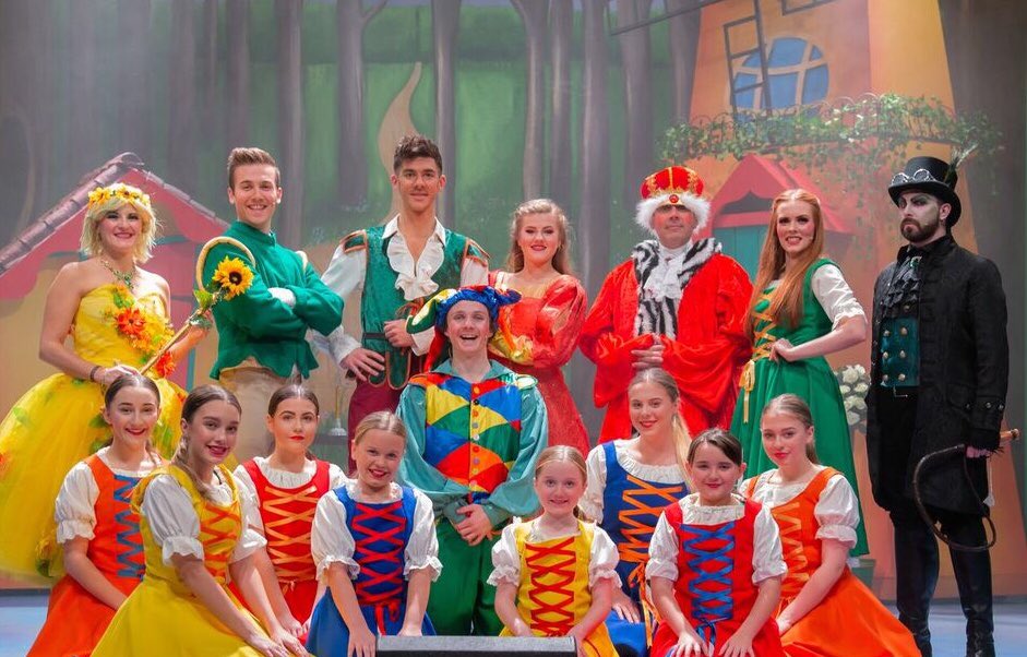 RCTtheatres's tweet photo. We have opened our pantomime #RCTpanto18 #Jackansthebeamstalk Why not come along and support your local Theatres https://t.co/sWShe3aaGO https://t.co/zyfqok7nkt